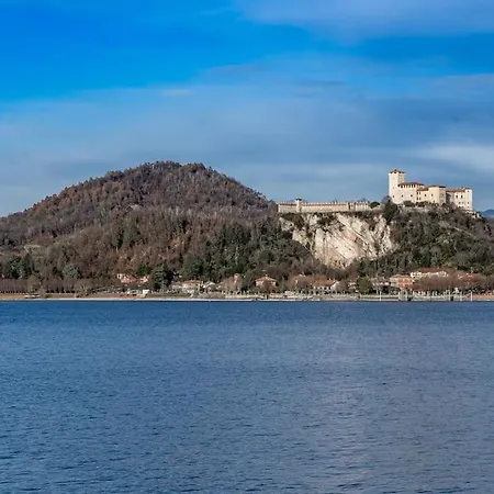 아파트 La Stella Del Lago